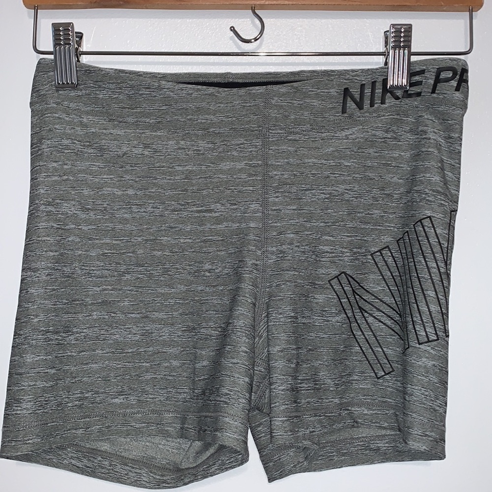 Nike Pro Compression Shorts Size Medium
